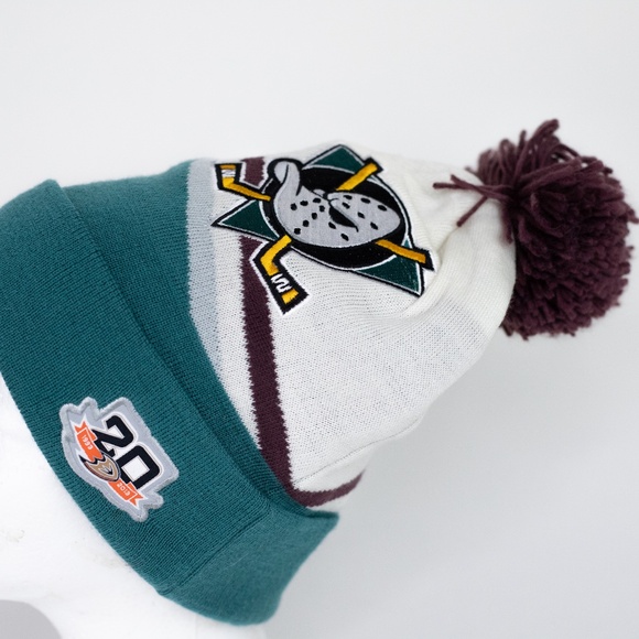 Anaheim Mighty Ducks 20th Beanie Hat Pom Pom One Size Mitchell & Ness - Picture 2 of 6